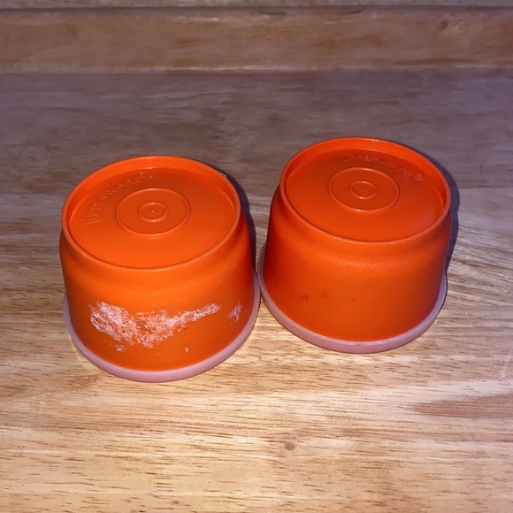 Tupperware Snack Cups set of 2 - Picture 3 of 3